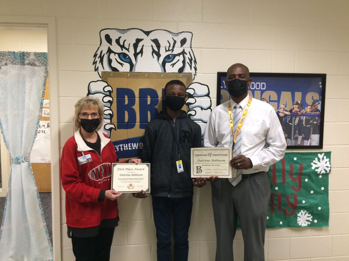 karenruff's tweet photo. Winner of Blythewood High School's National Career Development Poetry and Art Contest.  Artwork advances to the State level. https://t.co/piw5LPA1Jl