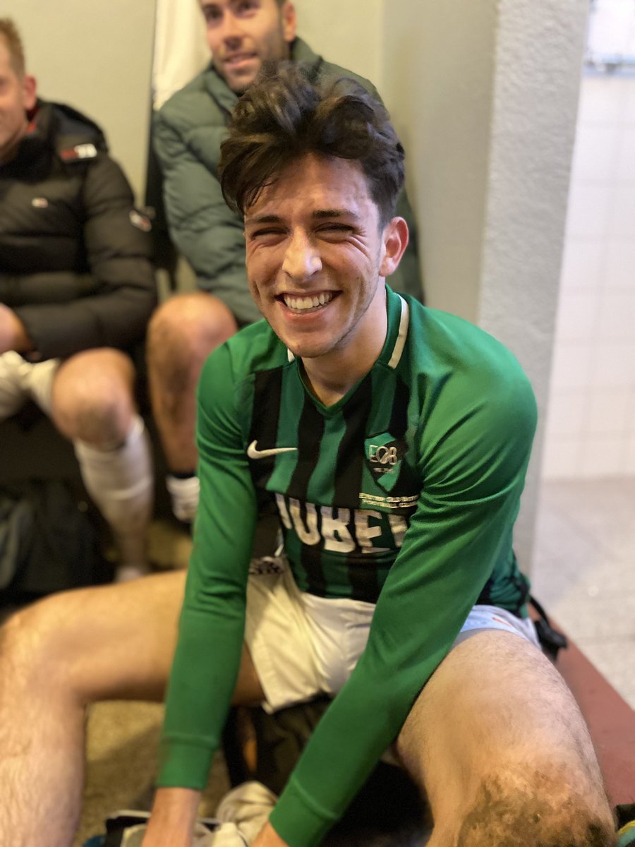 EOBFC 0 - 0 Earlsfield FC 

Heroics from their GK stopped the Old Boys taking all three points in this top of the table clash

Jubel MOTM: <a href="/Hstoneham7/">Sara</a>

Being asked to play RB, Harry did his best Reece James impression, locking up the defence and whipping in some dangerous crosses