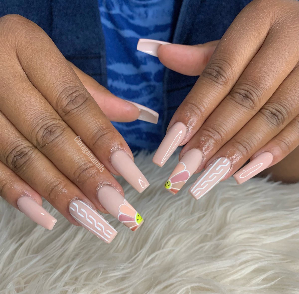 claragamanails's tweet photo. Please retweet 🙏#centurionnails #nailsinpretoria #nails #nailart https://t.co/WebvzLv9dg