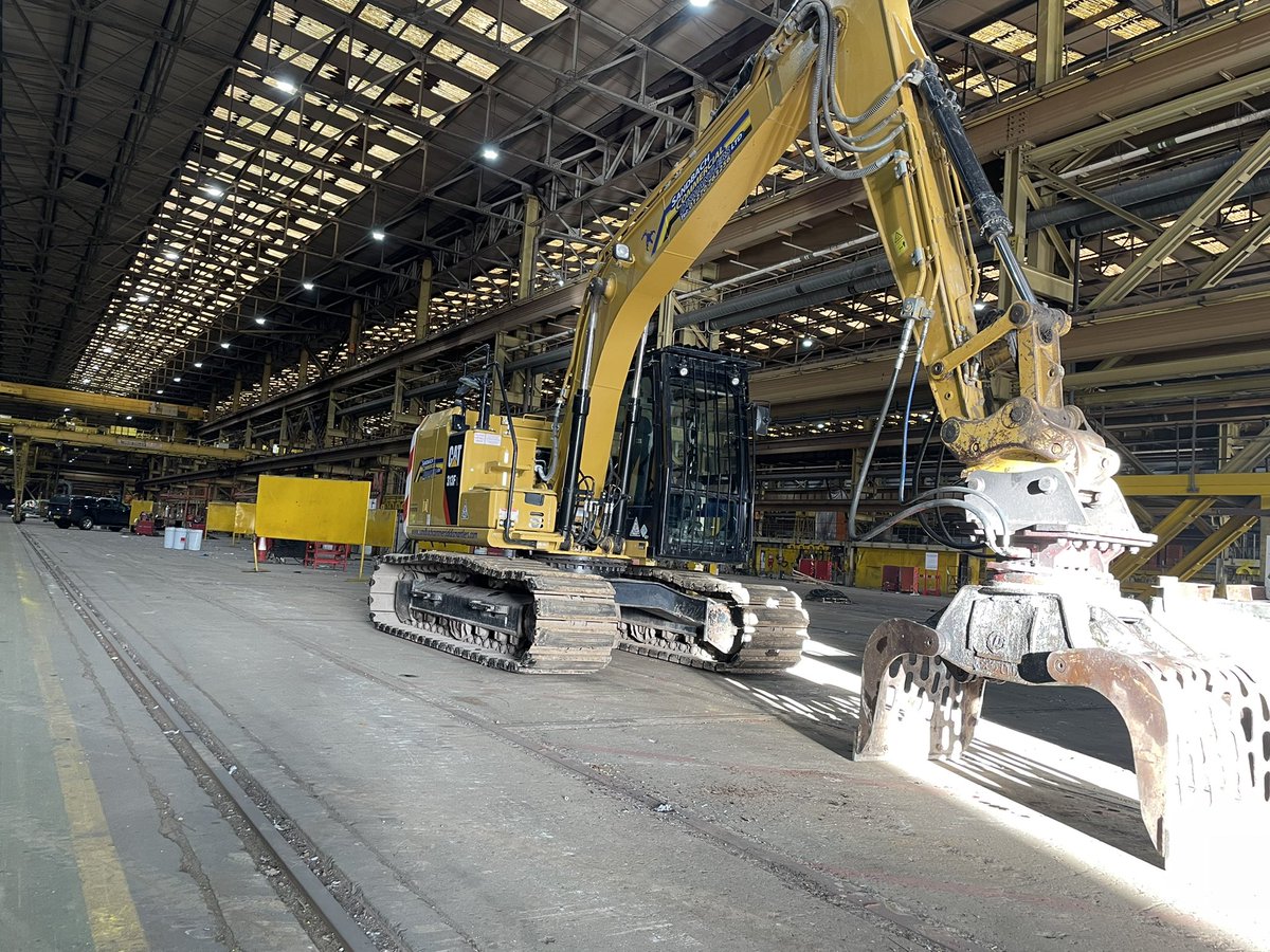 scd_ltd's tweet photo. 🥶#coldupnorth #demolition https://t.co/eshDsP0cab