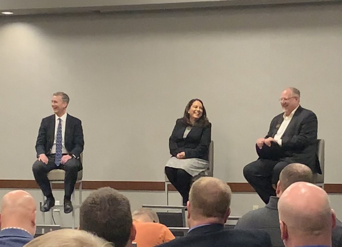Hillary Fabrico (@crystalcohill) on Twitter photo Starting off <a href="/CrystalSugarCo/">Crystal Sugar Co.</a> Annual Meeting week with the Red River Valley Sugarbeet Growers Association board meeting! Starting off <a href="/CrystalSugarCo/">Crystal Sugar Co.</a> Annual Meeting week with the Red River Valley Sugarbeet Growers Association board meeting!