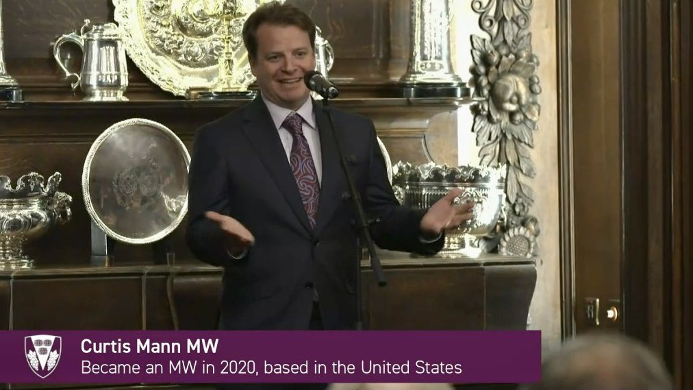 eugene_vin's tweet photo. #Congratulations to all the #MastersOfWine who received their honours at Vintners’ Hall in #LondonUK today, including my friend Curtis Mann MW who also received the Taransaud Tonnellerie Award ... salut &amp; cheers to all! @btgwine @mastersofwine https://t.co/kpANtK3YxR