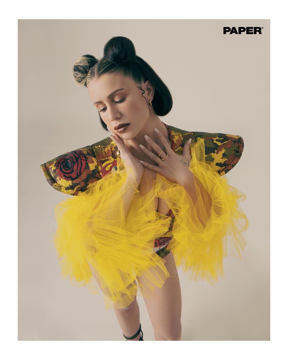 HadrielGonzalez's tweet photo. Some of the @slayyyter outtakes from @papermagazine 
📸 by me ❤️‍🔥 https://t.co/NRrilzJT7Y