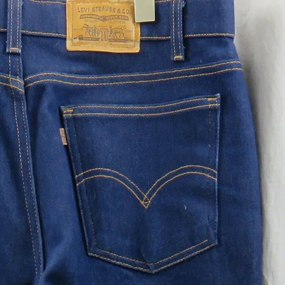 Jane22749's tweet image. So good I had to share! Check out all the items I'm loving on @Poshmarkapp from @tikipug #poshmark #fashion #style #shopmycloset #trinaturk #levis #maeve: posh.mk/FwSntQVQDlb