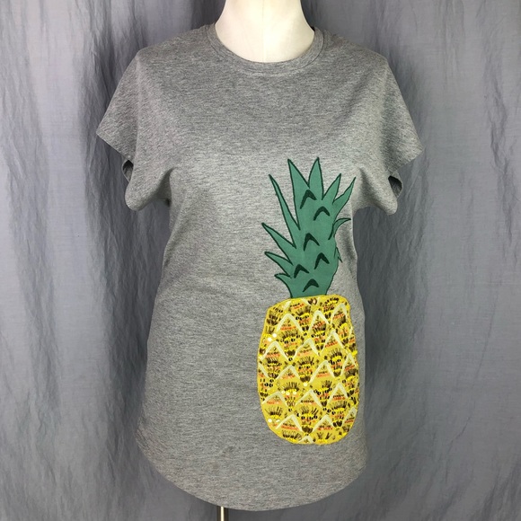 Jane22749's tweet image. So good I had to share! Check out all the items I'm loving on @Poshmarkapp from @tikipug #poshmark #fashion #style #shopmycloset #trinaturk #levis #maeve: posh.mk/FwSntQVQDlb