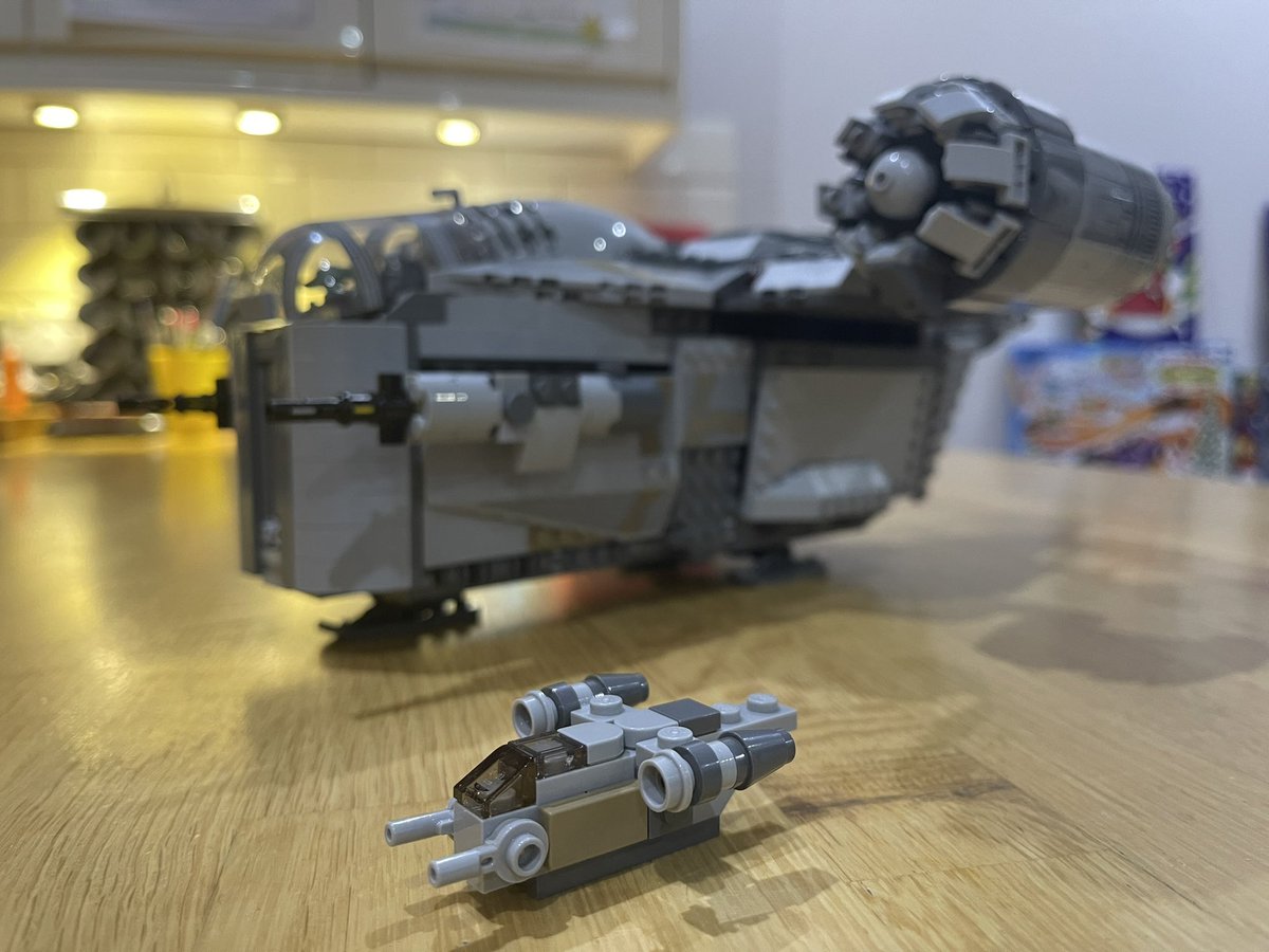 The first day of the <a href="/lego/">Lego</a> <a href="/starwars/">Star Wars</a> advent calendar did not disappoint!