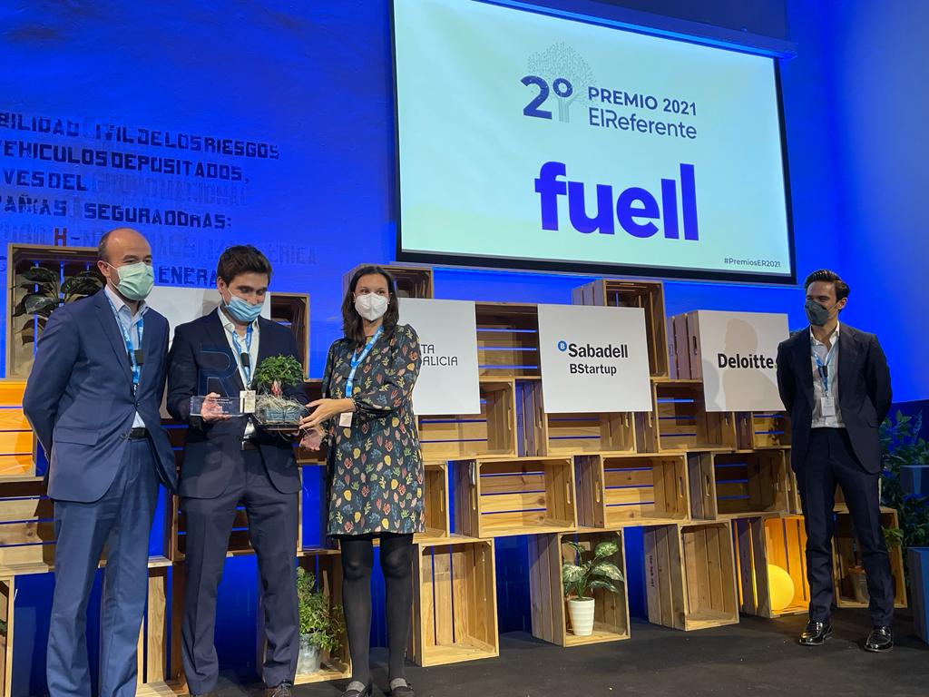 BStartup's tweet photo. Despedimos unos emocionantes #PremiosER21 que vuelven a poner de relieve el importante papel de @ElReferente en nuestro ecosistema. ¡Gracias!

🥇@aplanetorg 
🥈@GetFuell
🥉@Freeverseio
   
@caflerapp @DudyFit @myrealfood_app @ienaispace @Qbeast_io @go_cleer #CoCircular https://t.co/7Zt5dyOmam