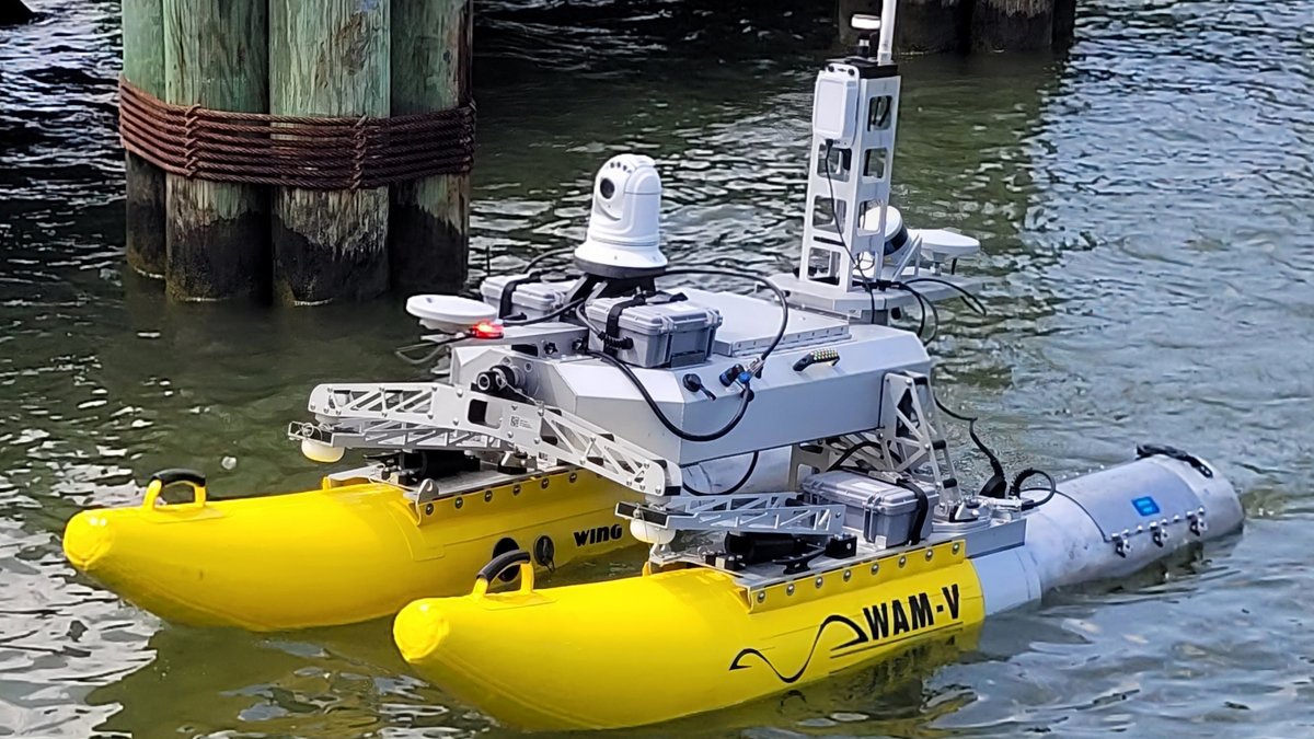 ArmyGeospatial's tweet photo. .@ArmyGeospatial #ENFIRE's Multifunctional Assessment Reconnaissance Vessel (MARV) collects geospatial data for the #Army's littoral, harbor, and inland river missions. #innovative #flexible https://t.co/6OwFSJiwji
