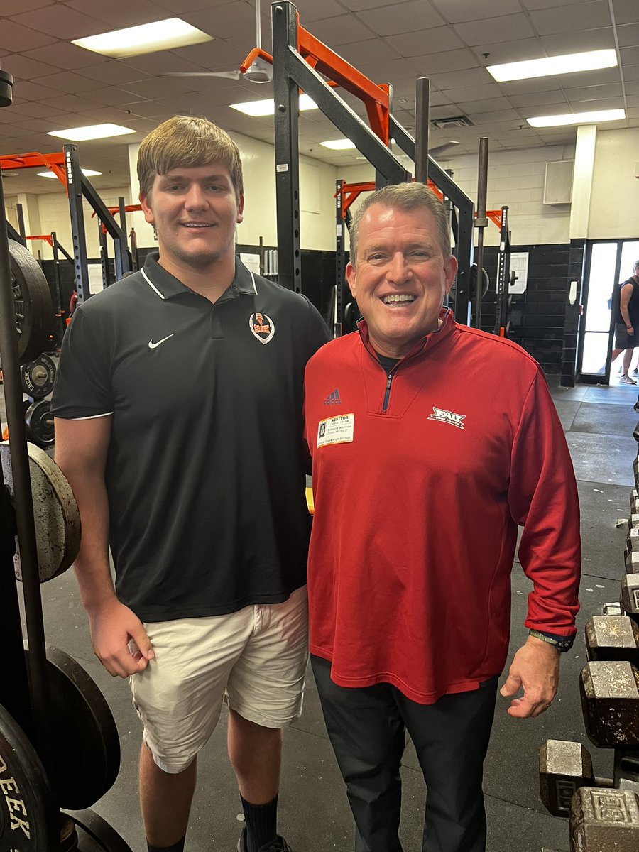 Colink56's tweet photo. Great visit today with @FAUFootball. Thank you for stopping by @4Warinner. Always great seeing you. 
#winninginparadise @SCHawksFootball https://t.co/2OcQTMnIx2