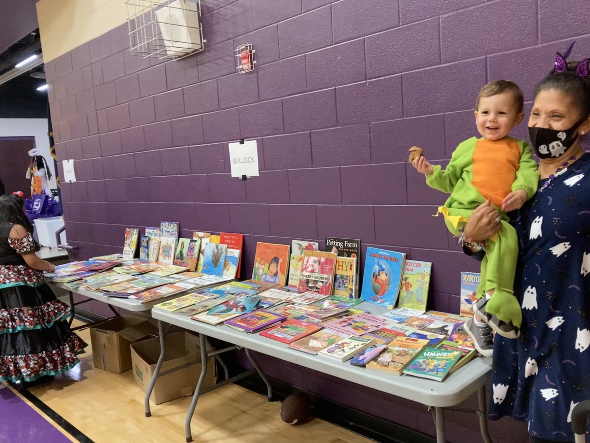 Love all the literacy and reading happening at our school. Before Christmas break, when we reach 200 readers that have met their goal, we will be SLIME our principal and top reading classroom teacher!