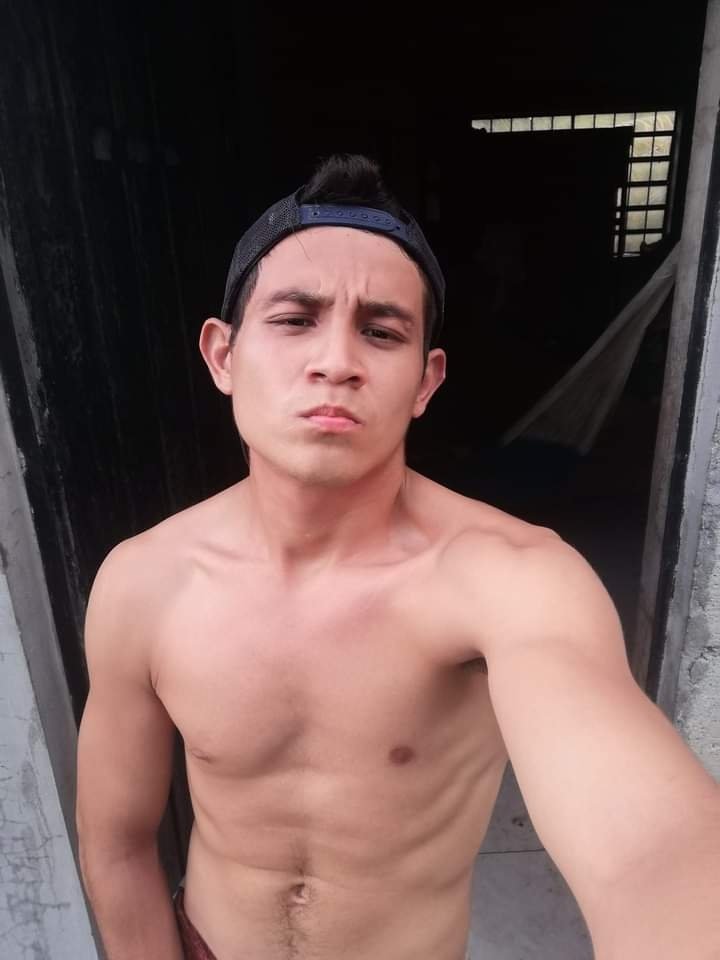 jese_sonda's tweet photo. Estoy de vuelta, en venta fotos y vídeos míos igual doy servicios sexuales para tríos, mamadas de verga, orgia etc
Ojo(No gordos, viejos u Osos)si quieren ver un vídeo masturbándome con mi ex que le mide 20cm y gruesa tiene un costo extra, manda whats al 9997720387 para más info https://t.co/KGhjZKj44f