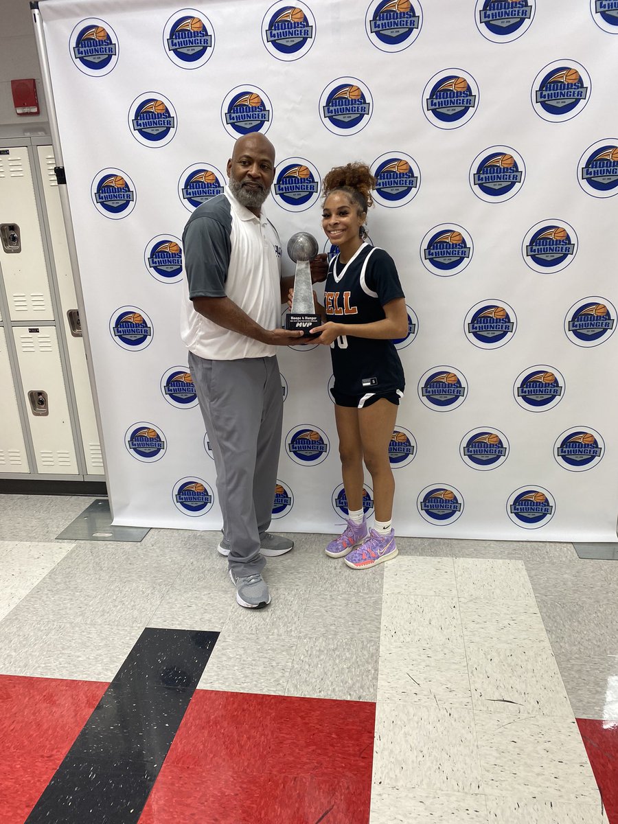 Hunger4hunger's tweet photo. Hoops4Hunger MVP’s https://t.co/hsyMMYxaCs