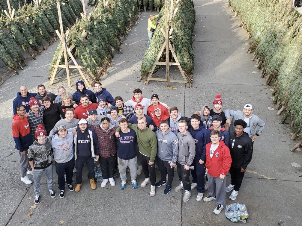 JMstjlax1's tweet photo. Just unloaded 700 + Christmas Trees at South Hempstead Fire Department w/ @StJohnsLax.  23 Mins!!  Got to introduce the guys to Tommy Maher and “The Honor Network.” #believethereisgoodintheworld.  #bethegood. https://t.co/eZv2ADMCUb
