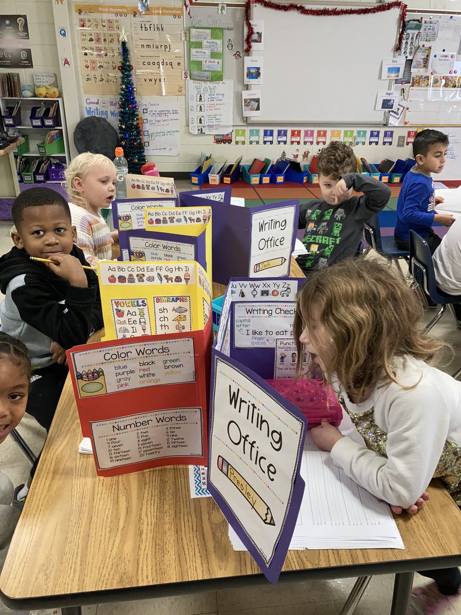 Mrs. Walker tweet media