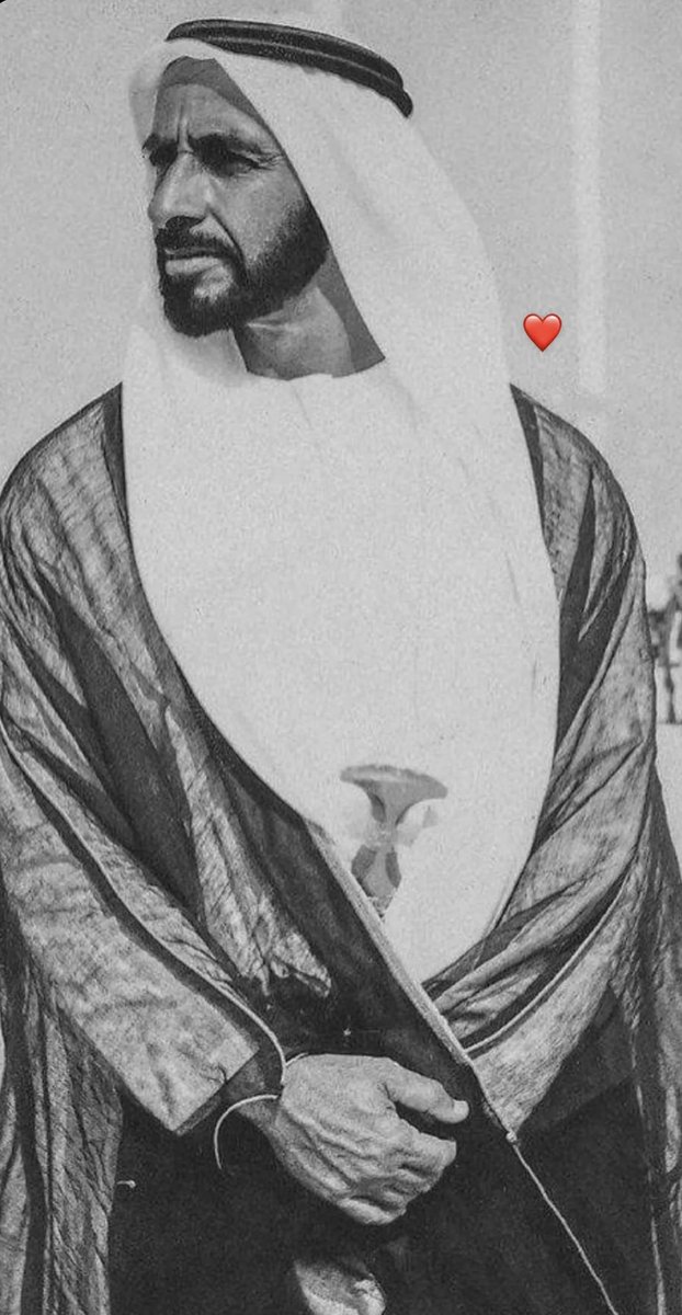 iiAey29's tweet photo. 50 years of giving and achievements 🇦🇪❤️.#اليوم_الوطني_الخمسين https://t.co/Uui5wstDKC