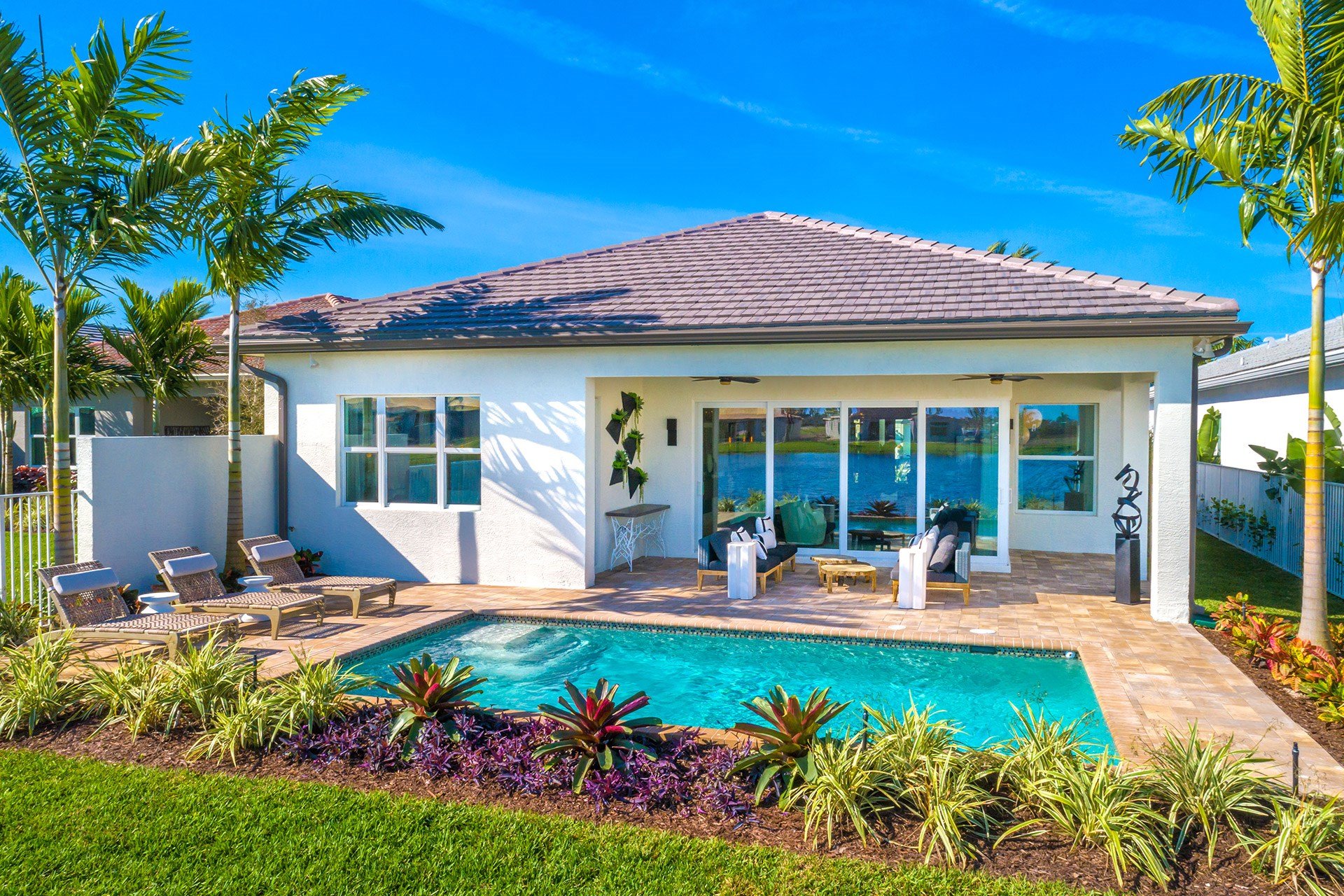 GL Homes on X: "Don't miss out! Last chance to own your dream home at Valencia Sound in Boynton Beach, FL! These new 55+ living, single-family homes offer spacious great rooms, large