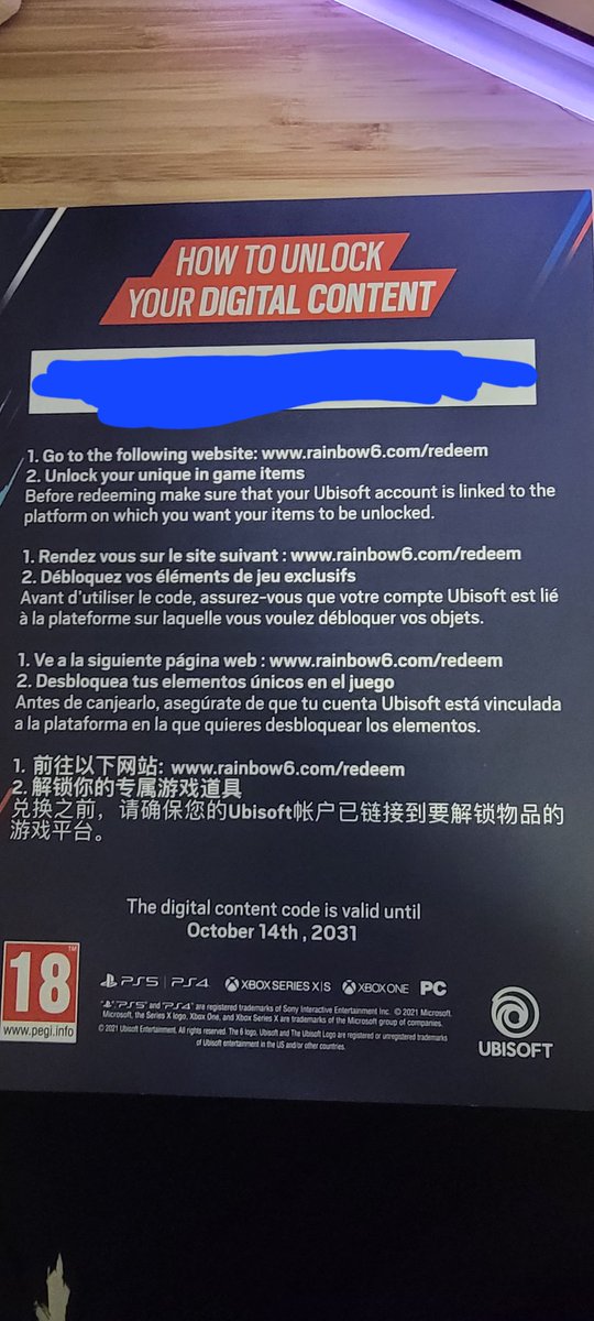 mend_hoyo's tweet photo. Going to be giving away the code for Y6 collectors case. All the stuff included on it is on picture. Follow + RT to enter winner will be picked on 12/15 :) https://t.co/voqd6QDwDx
