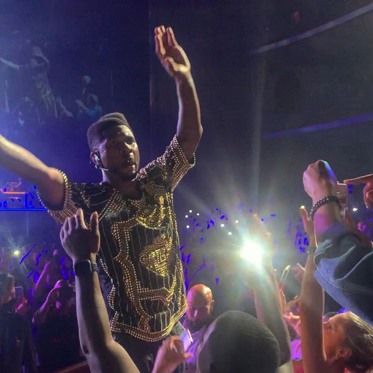 bigbadjeni's tweet photo. @Usher this is my second year being in your 0.5% of listeners. ❤️ https://t.co/sFi72F3ssE