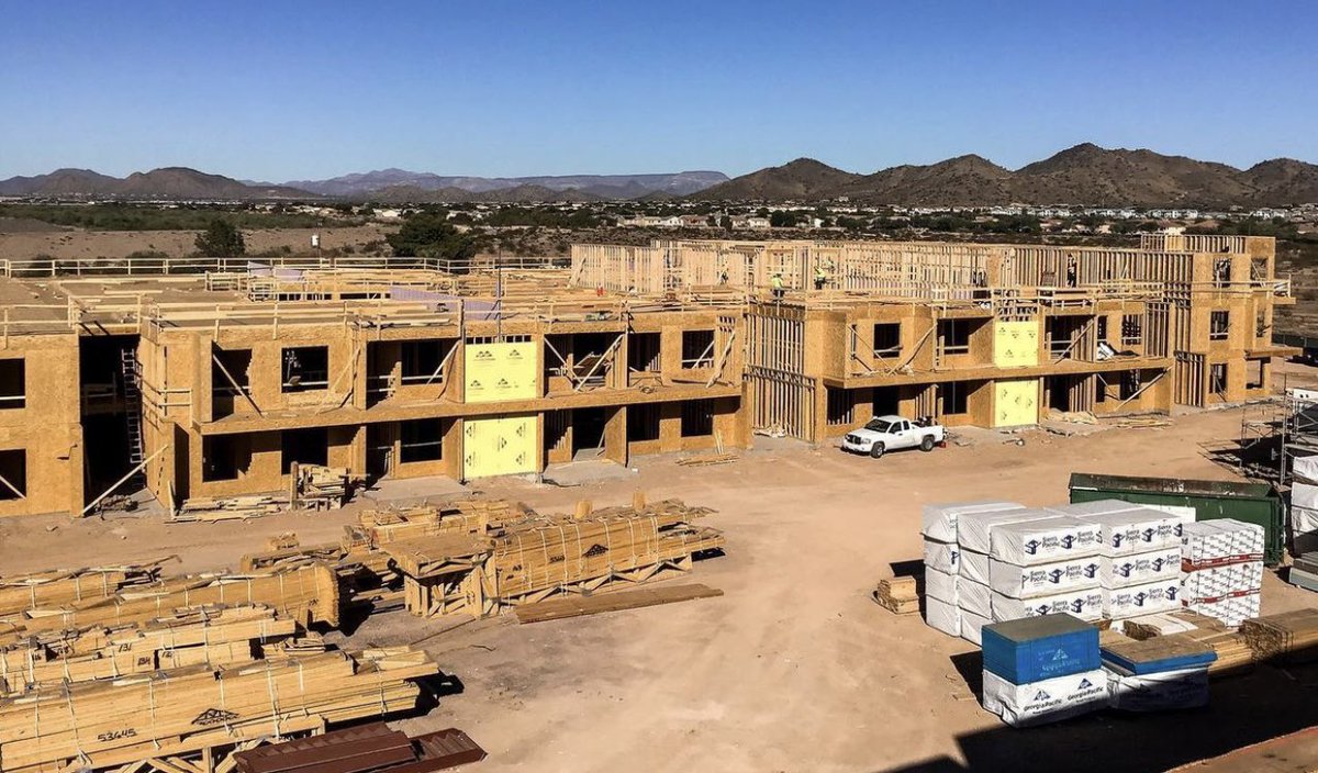 humphreys_arch's tweet photo. Construction is underway on our project, Jomax Apartments in Phoenix, AZ. 

This 3-building, 242-unit community offers 4,500 square feet of amenity space, including a clubhouse, outdoor pool, tennis court and courtyards.

Owners: LIV Development  
GC: McShane Construction Company https://t.co/MYJysuTnm3