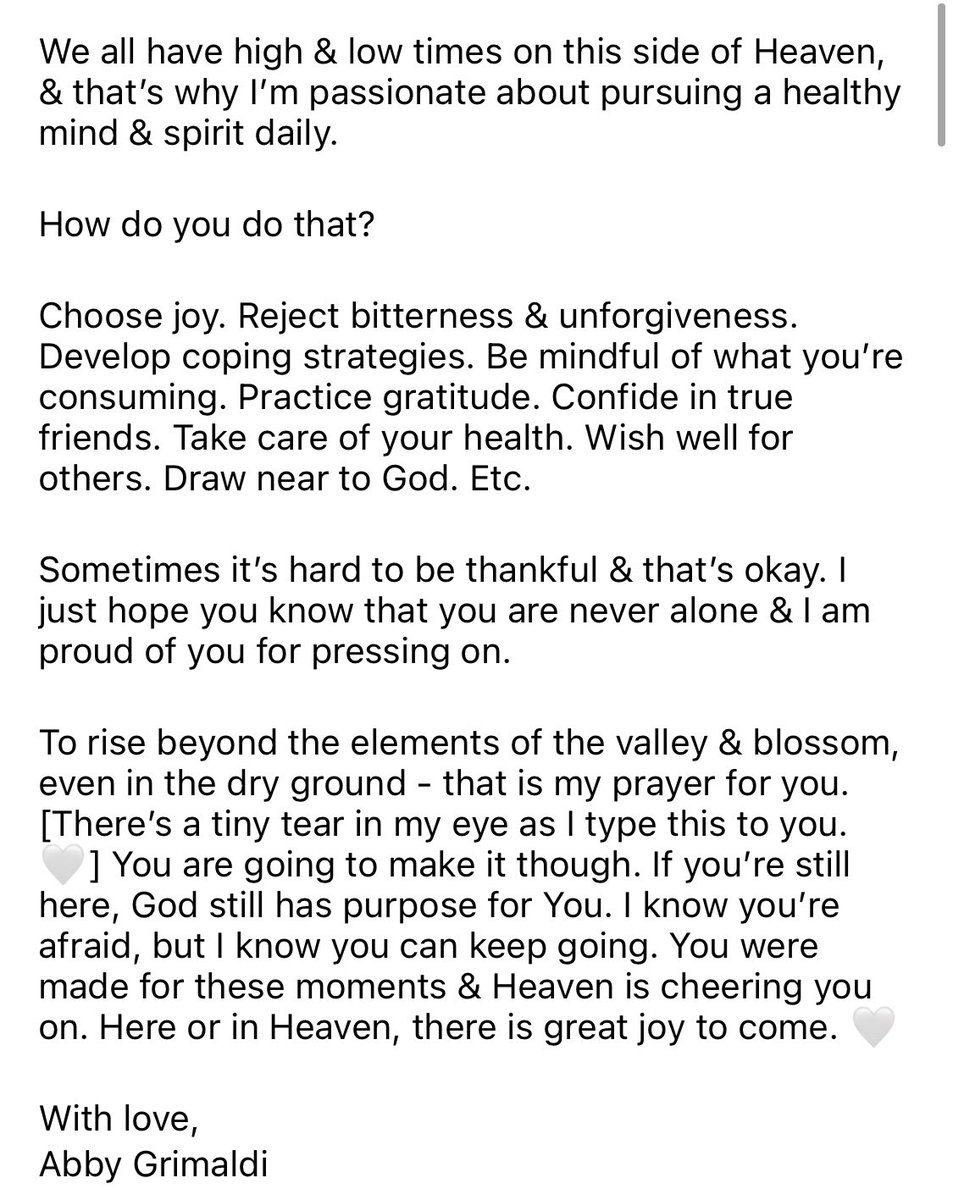 AbbyGrimaldi23's tweet photo. New holiday season blog for you. ✨ You are loved &amp; seen by God. 🤍 #BornToShine https://t.co/tgdQOwwbaf
