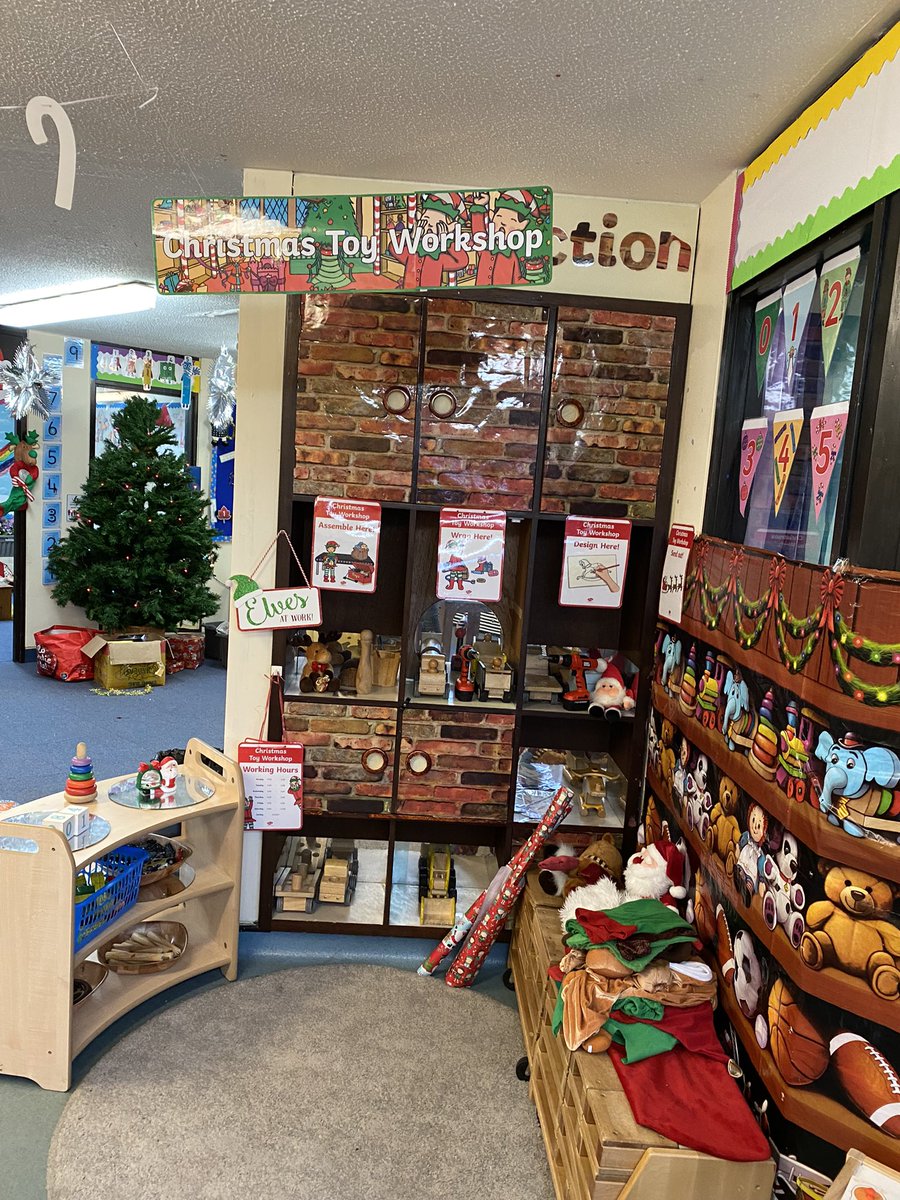 lancaster_miss's tweet photo. Loved seeing the children’s faces light up when they saw the elf workshop as part of my construction activity 🤩 @BAPrimaryUSW https://t.co/kfkwxcYMlz