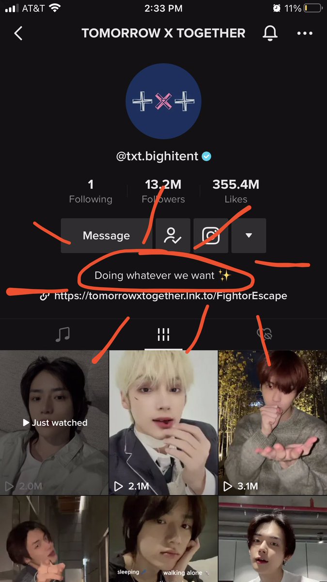 chelbzz's tweet photo. they do what ever the heck they want #txt https://t.co/zwLvRIMAHa