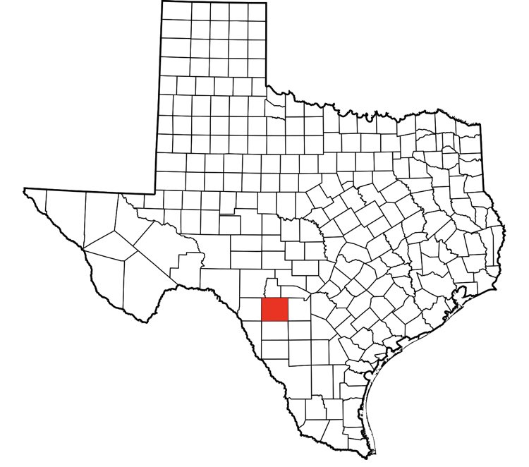 CatParksTX's tweet photo. 👀 Did I hear REPUBLICAN Party Switch? Welcome to the Right side of things - Uvalde County Texas County Clerk Donna Williams 🙌 #IronSharpensIron #LeadRight #SouthTexas https://t.co/Nu5eYJjk6Z