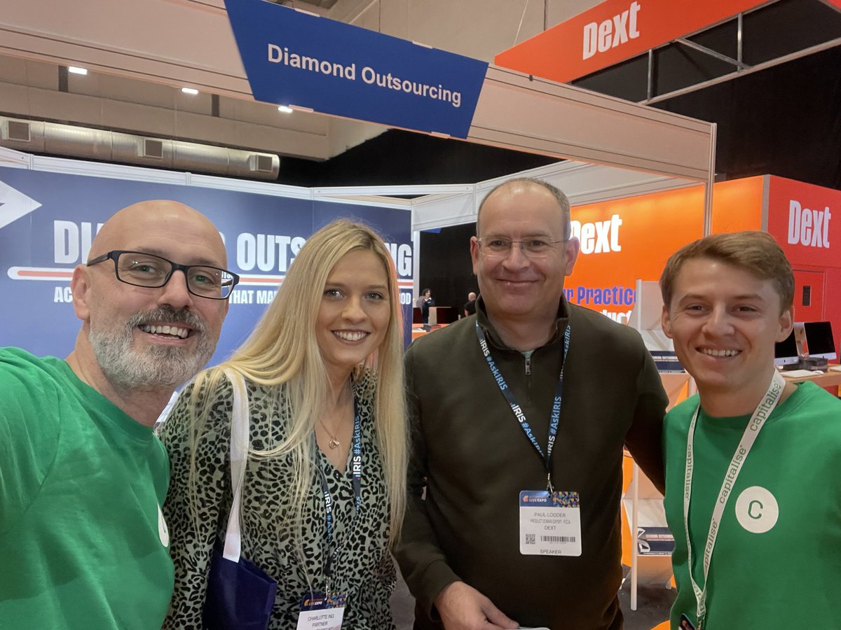 phil_hobden's tweet photo. Great to see @IngCharlotte and @LodderPaul pop by the @Capitalisers stand at @AWEBLiveExpo today! #AWEBLiveExpo #RaiseRecoverProtect #Capitalise #TeamGreen https://t.co/w9mDvvhSvy
