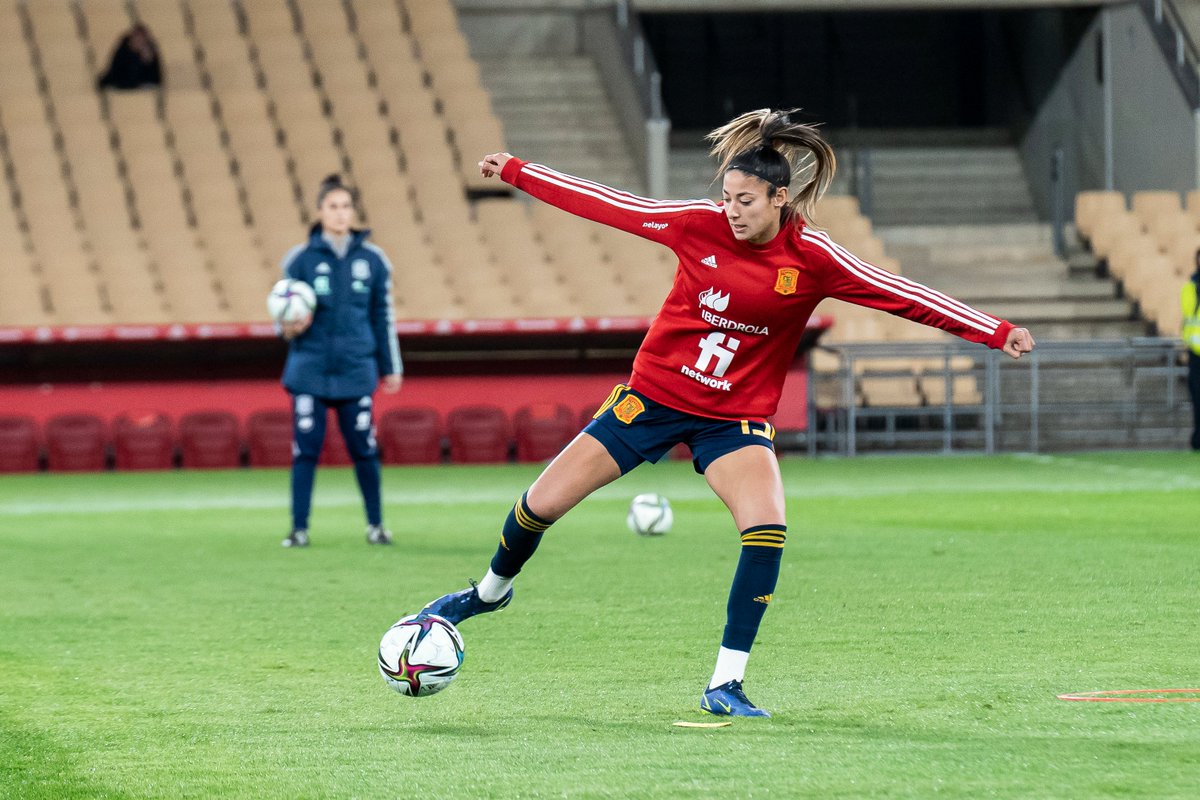 HikaVisual's tweet image. Fotos del partido entre @SeFutbolFem y @ScotlandNT 
🇪🇸 - 🏴󠁧󠁢󠁳󠁣󠁴󠁿
🏟️ @EstadioCartuja 
© AH Prods
