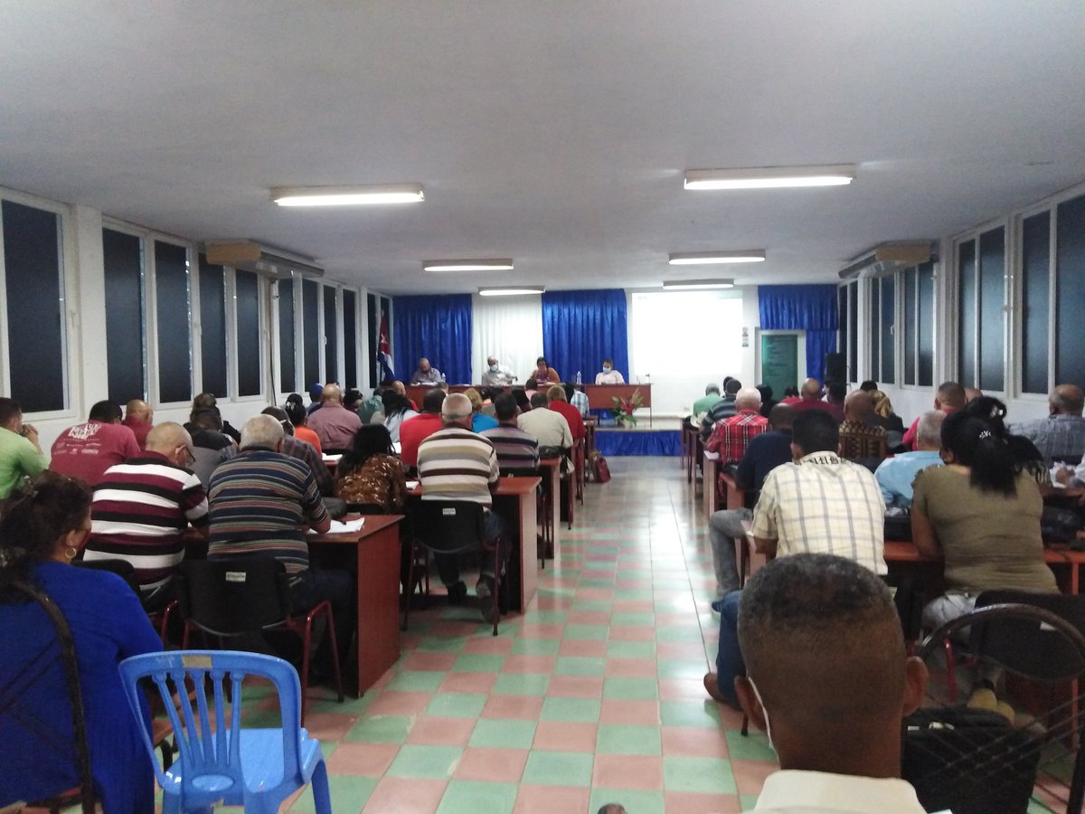 DiosvanyAAb's tweet image. Sobre la implementación y resultados de las 63 medidas para incrementar las producciones agropecuarias, se debate en un encuentro con directivos y los Diputados de la @AsambleaCuba. Presiden el encuentro @FernandezMaryde y @CoronaAlexandre
#PoderPoder
@HomeroAcostaA
@anamarianpp