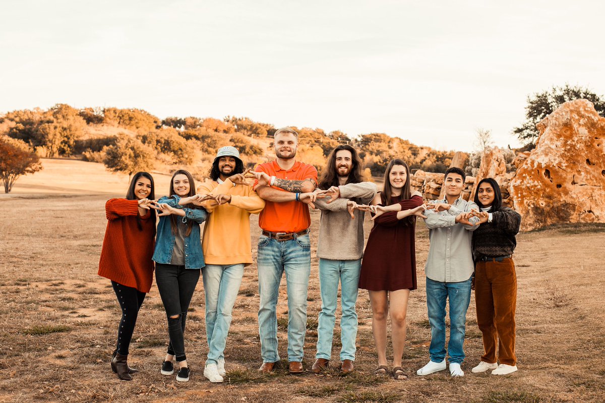 ChiAlphaOmega02's tweet photo. We might not have it all together, but together we have it all! 🍁✨ https://t.co/ALUnuRsnDd