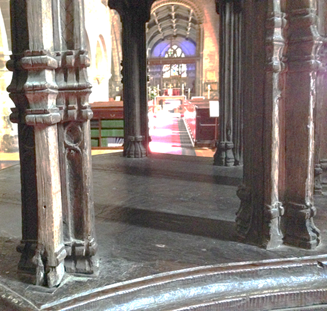 SarahBlick3's tweet photo. #AnimalsInChurches #ChurchesInChurches #FontCovers
Font Cover with small, interior room. Newcastle, St. Andrew, Yorkshire. https://t.co/KsCpBRg6yf