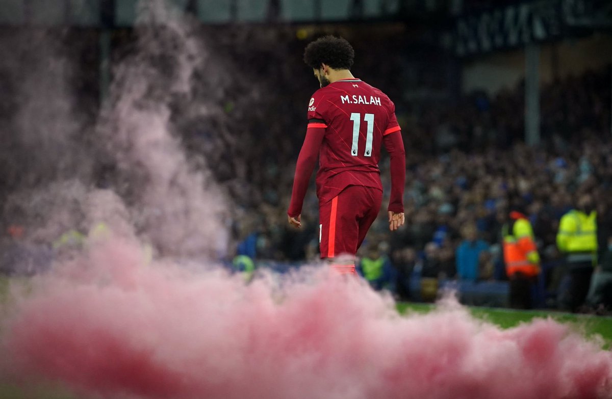 statmanfarouq's tweet photo. Mohamed Salah's stats v. Everton:

85% pass accuracy
100% tackles won
5 shots attempted
3 shots on target
1.51 xG
2.29 xG on target
2 goals

👑👑

#PL #EVELIV https://t.co/rfnb6D15PZ