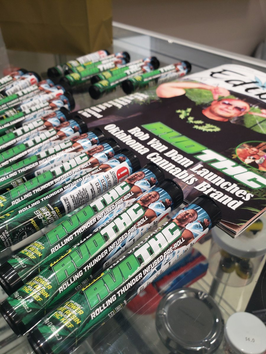 TherealRVD's tweet photo. #RVDTHC Rolling Thunder Infused Prerolls are available at Tumbleweed Cannabis Co in #OklahomaCity! πΊπ² Get some while they last! Indoor flower, live resin, kief: AMAZING! π Follow @TumbleweedOKC. #Stockyards #Oklahoma #RVD #OKC #OKCannabis https://t.co/0qs96t6sie