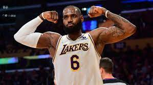 Today the 4 leaders in assists of the last 12 Leagues play, except James Harden (2017)

4 Chris Paul (2008, 2009, 2014, 2015)
3 Russell Westbrook (2018, 2019, 2021)
3 Rajon Rondo (2012, 2013, 2016)
1 LeBron James (2020)