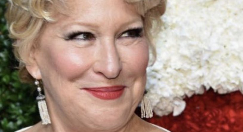 CalltoActivism's tweet image. BOOM! Bette Midler: Women should “REFUSE to have sex with men until they are guaranteed the right to choose by Congress.”

RT IF YOU AGREE WITH @BetteMidler!