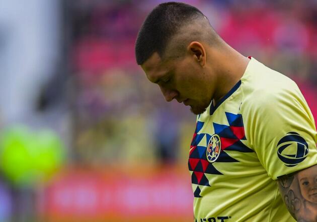 PrensaFutbol's tweet photo. A la deriva: América de México anunció la salida de Nicolás Castillo, quien quedó como jugador libre https://t.co/Tt3DGUBIyY https://t.co/JqoRoDJLzG