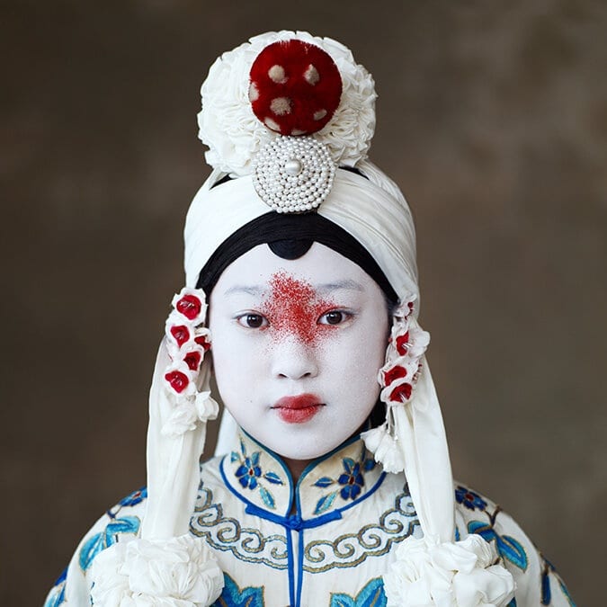 thisisnotahat's tweet photo. #thisisnotahat #kikixue #vogue #tradional #tribe #tibet #Asia https://t.co/q7PPyxjW9k