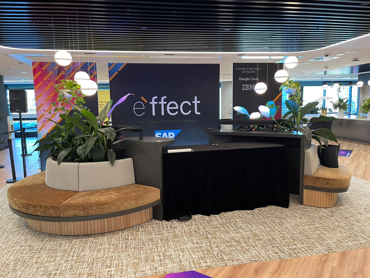 Rushenka's tweet image. Excited to kick off Effect in Sydney. Future Crunch starting the show talking about the need for AQ. What&apos;s AQ? Adaptability Quotient. Gosh have we done alot of that recently! #innovatewitheffect