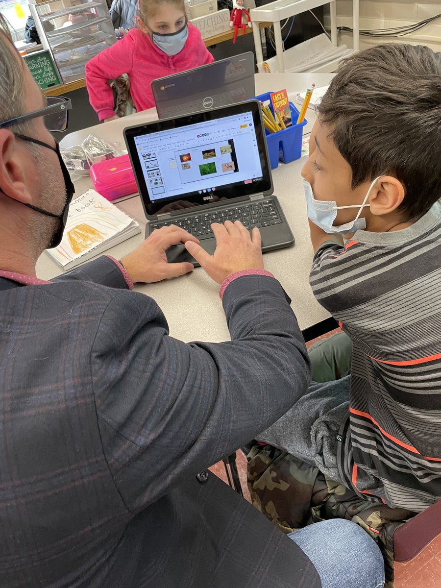 MsSyslo's tweet image. Ss creating food webs for our Plan It Wild Interdisciplinary Unit! @SammonSTEAM @WCSDEmpowers @FishkillFrogs