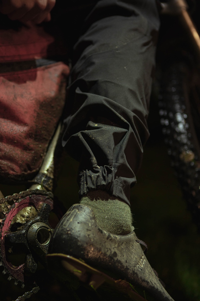 ADVNTR.cc tweet media