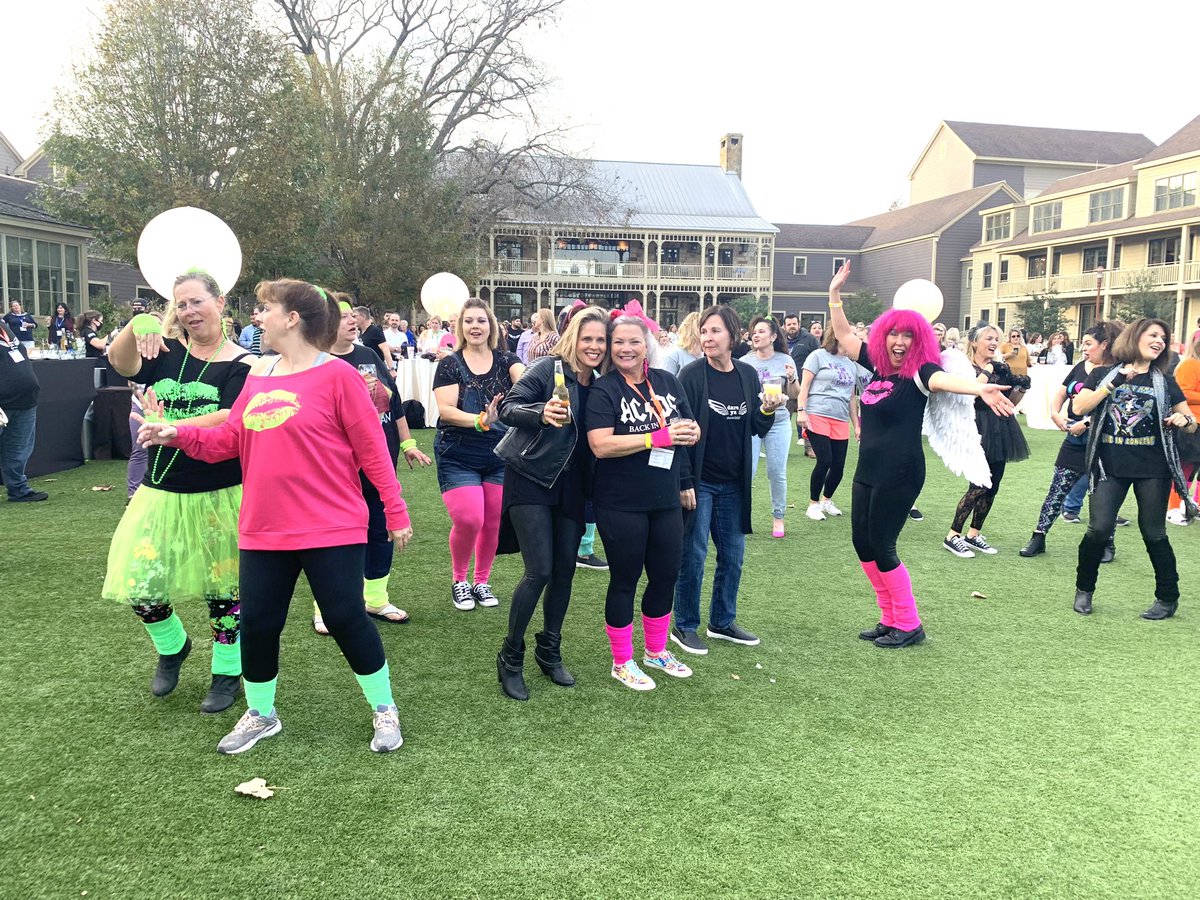 lead4ward's tweet image. 80s…loving it! #think2021 #dareya