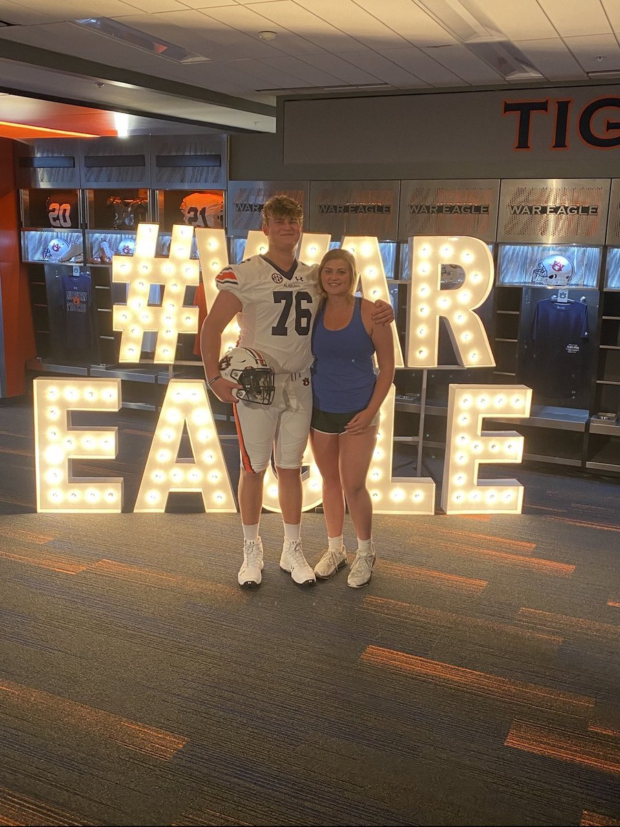 wilkinformby's tweet photo. Blessed to receive an official offer from Auburn! #WDE @CoachWillFriend @CoachHarsin @Coach_Kugs @adamgorney @RWrightRivals @Velocity_FB https://t.co/kkLa8oYOrG