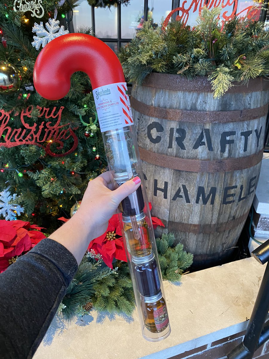 craftybar's tweet photo. Santa (aka @sugarlandsshine ) made an early delivery to all the good girls and boys at Crafty! We have an EXTREMELY limited number of these candy cane, moonshine filled samplers for sale! Stop by to purchase one tonight. Uncle Mike is back for trivia at 7p. See you soon. 🍕🍻 https://t.co/D20yWnMgZO