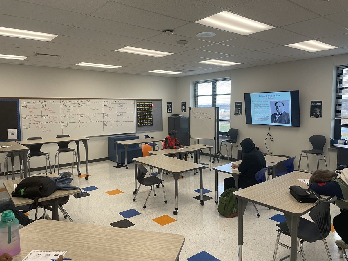 CoachJohnsonWMS's tweet image. Fun seeing my fellow NP teachers in action today! Listened to a socratic seminar, witnessed students inputting debits and credits, learned about US imperialism, and saw kids creating awesome American flag cutting boards! #NPObserveMe