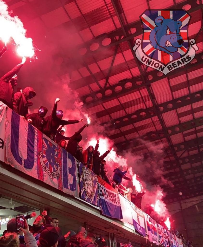 Putting on a show for you (1/2)