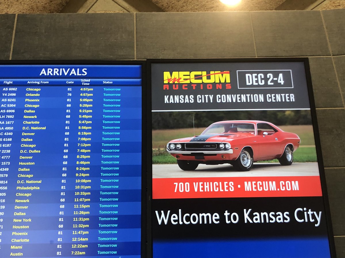 Fly_KansasCity's tweet photo. Welcome to Kansas City automotive enthusiasts arriving for the @mecum auction! Classic and muscle #cars and more at @KCMO Convention Center. @VisitKC #MecumKC #KC https://t.co/PQneyJjRDO
