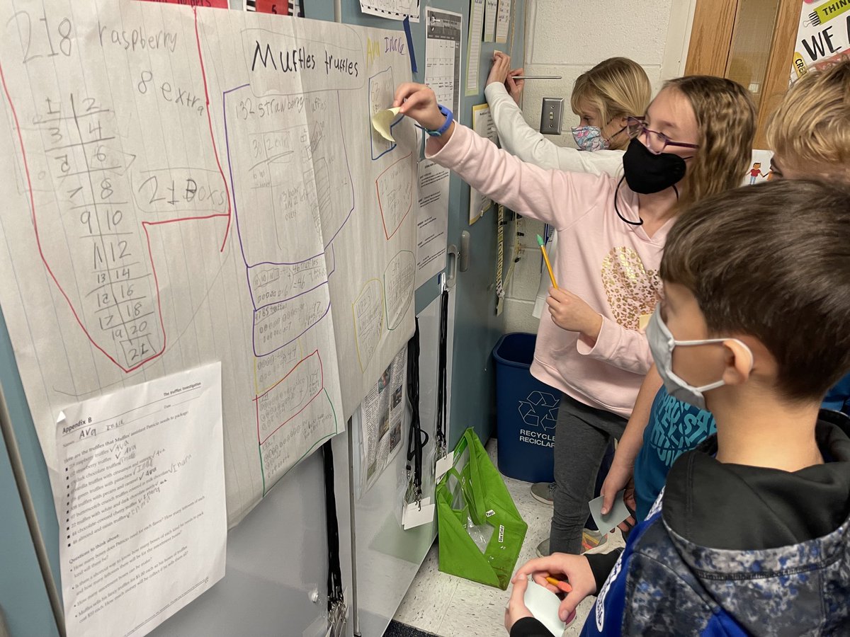 lvs2teachmc's tweet photo. Commenting on each group’s math thinking during our gallery walk.#Mufflestruffles https://t.co/N7F7ab7qxt