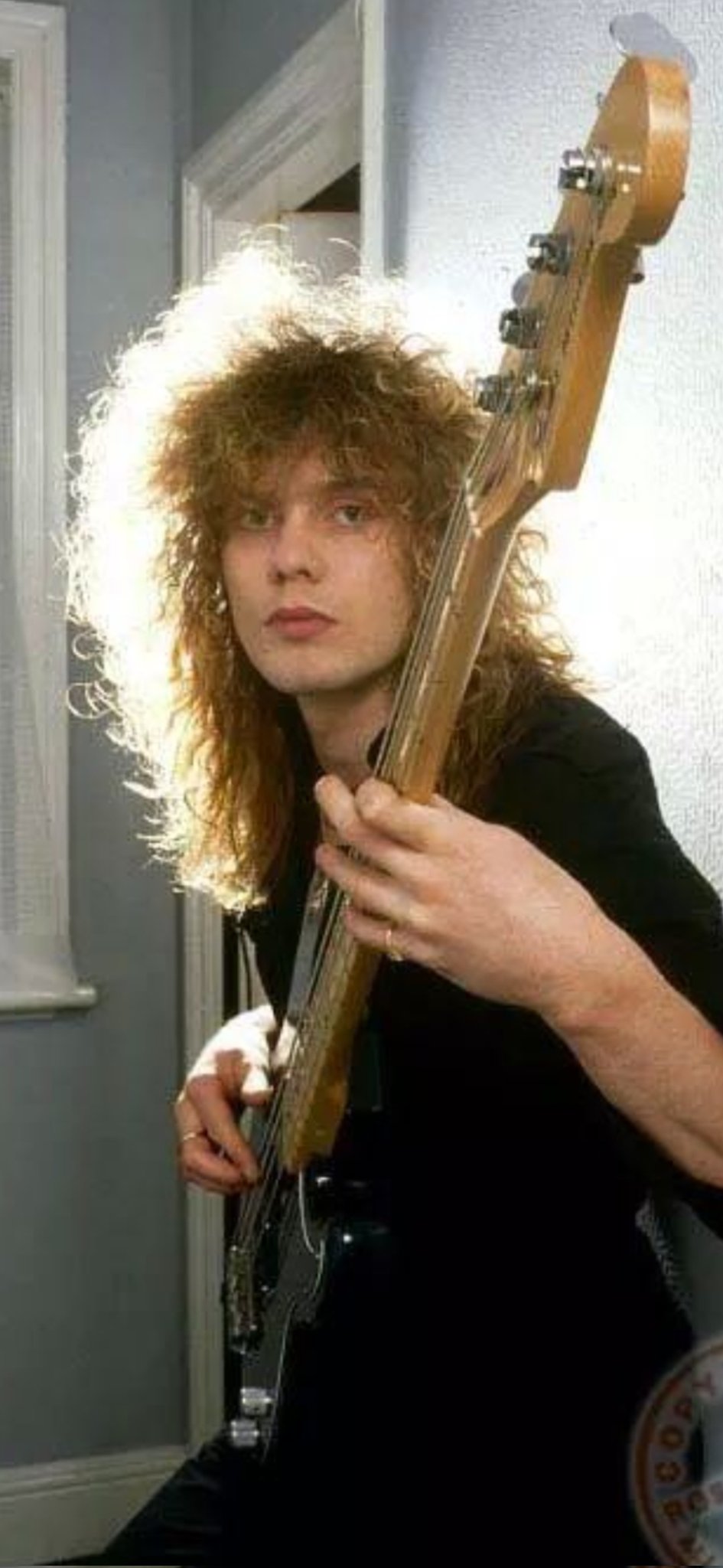 Happy Birthday Rick Savage
(Born 2 December, 1960)         