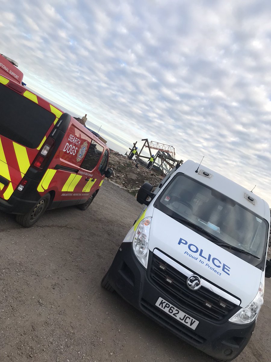 TWFRS_USAR_Dogs's tweet photo. #Great days training with @npdogsection at @Lincs_USAR with the new boy Merlin. https://t.co/eW7vCcGTcH